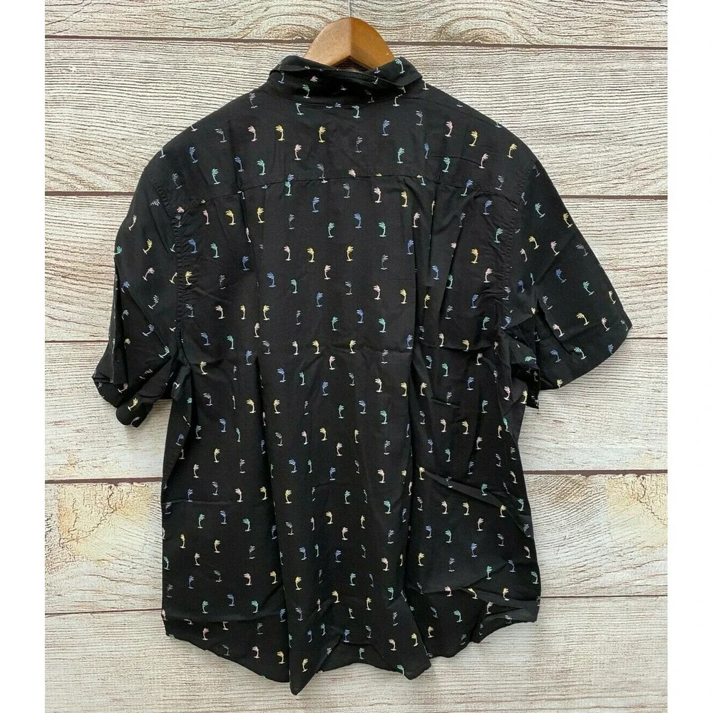 Levi's Shirt Mens Medium Black Tropical Palm Tree Standard Fit Button Down New